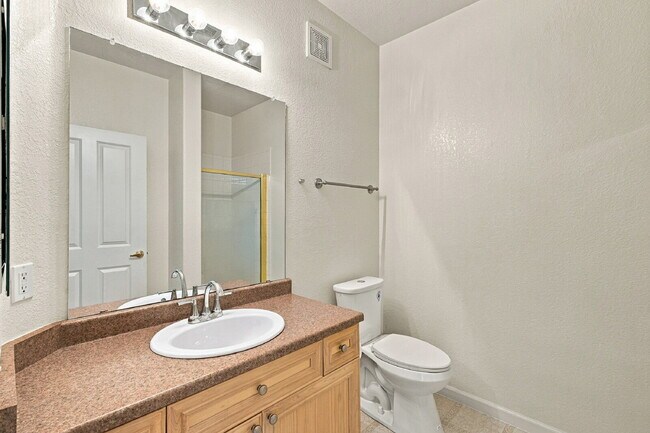 Building Photo - 9557 W San Juan Cir