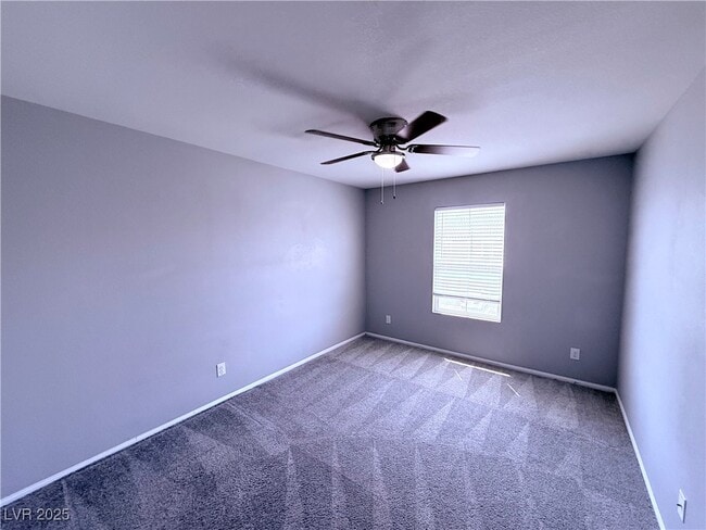 Building Photo - 5322 Lazy Breeze Ave