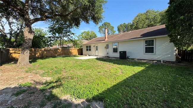 Building Photo - 19214 Ruble Dr