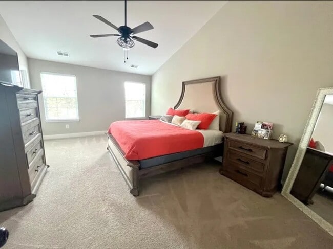 Building Photo - 4905 Devitt Pl