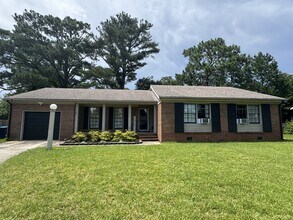 Building Photo - 108 Ronny Ct