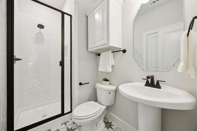 Building Photo - 9058 Hyacinth Ln