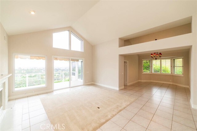 Building Photo - 20 Sirius