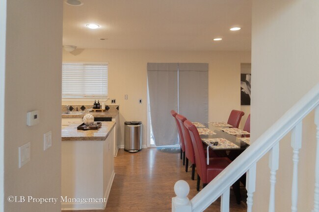 Building Photo - 4780 N Foxtail Dr