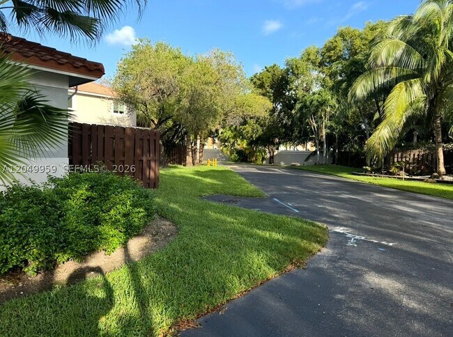 Building Photo - 5758 NW 97th Pl