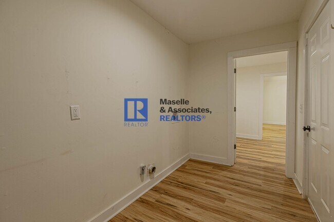 Building Photo - 107 Cumberland Rd