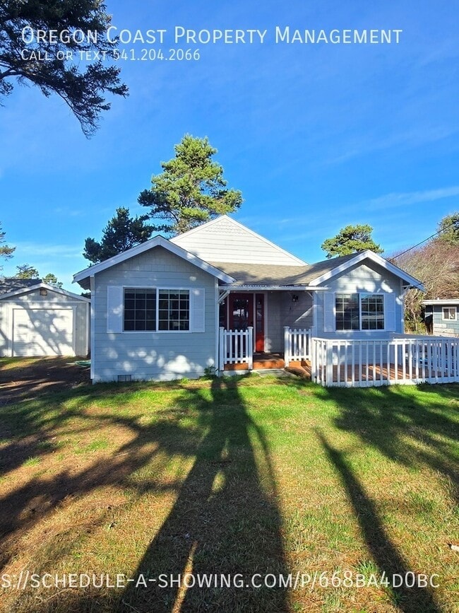 Building Photo - 1441 NW 20th St