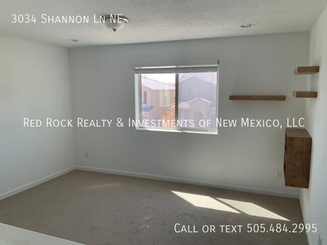 Building Photo - 3BR/2.5BTH 2419 Sq Ft Home in Broadmoor He...