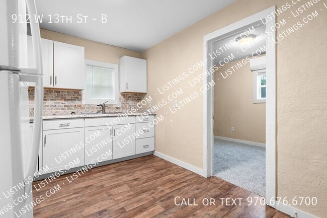 Building Photo - 912 W 13th St