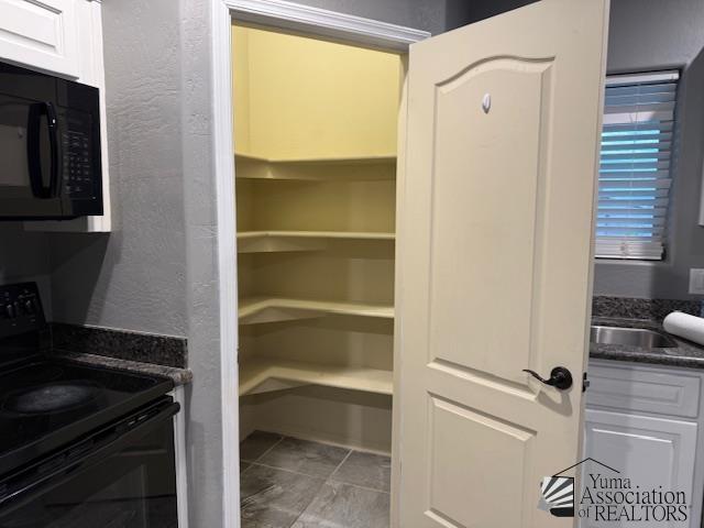 Building Photo - 4427 S Cheree Dawn Ave