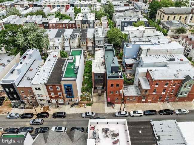 Building Photo - 1805 N 18th St