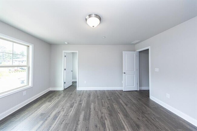 Building Photo - 207 Jonquil Spring Rd