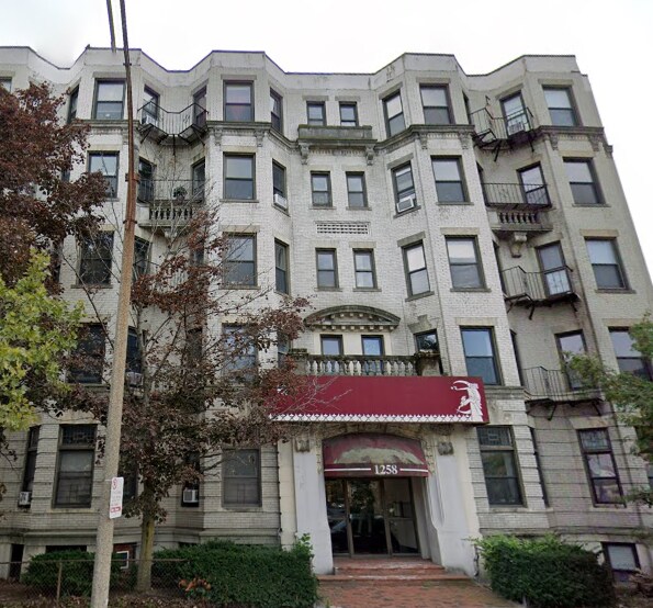 Building Photo - 1258 Commonwealth Ave