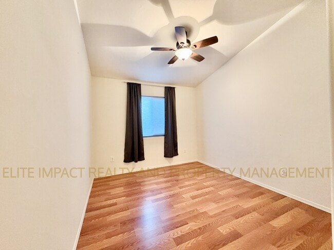 Building Photo - 7159 E Cherrywood St