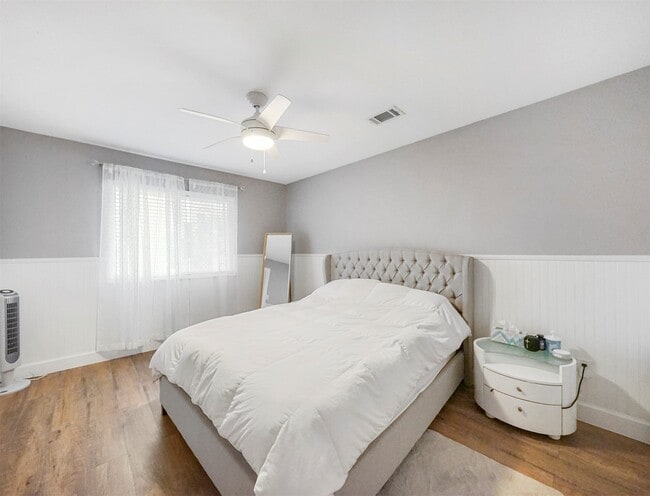 Building Photo - 15137 Kimberley Ct