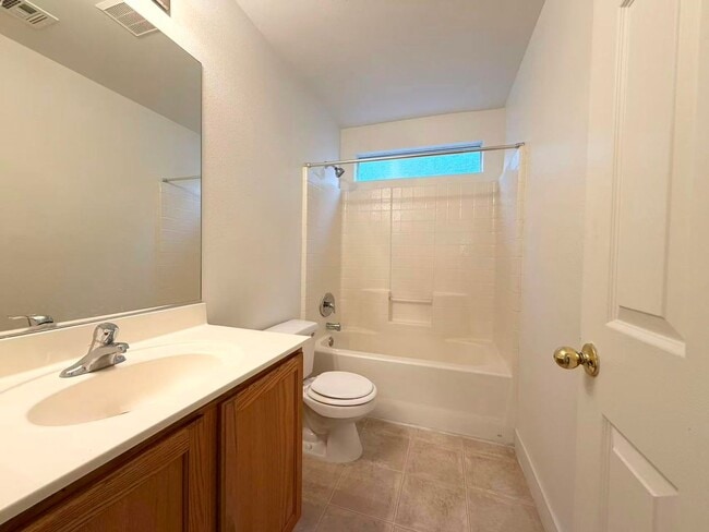 Building Photo - 9888 Fountain Walk Ave