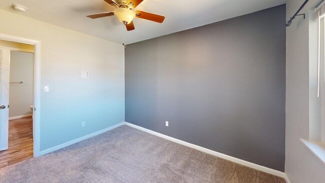 Building Photo - 3206 Thunder Rd