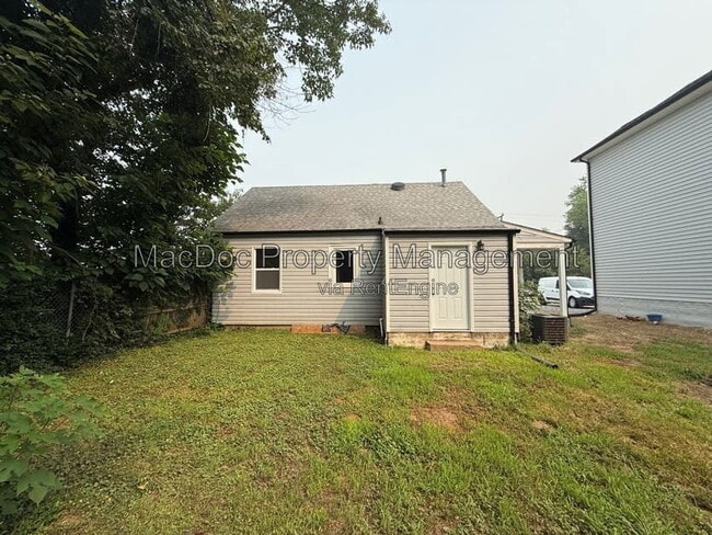 Building Photo - 163 Bend Farm Rd