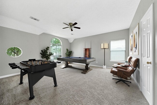 Building Photo - 15707 Rosewood Hill Ct