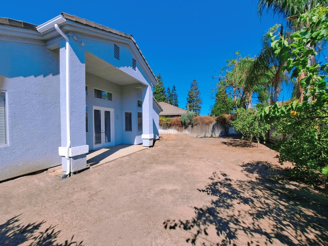 Building Photo - Beautiful 3 Bedroom Home for Rent in well ...