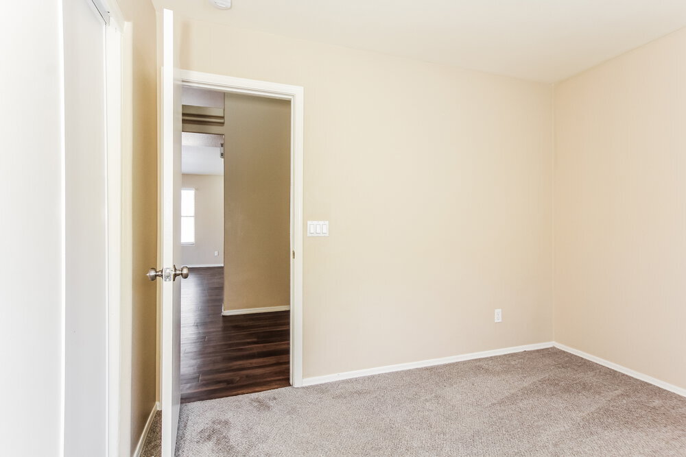 Building Photo - 12734 W Via Camille