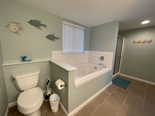 Building Photo - 57211 Atlantic View Dr