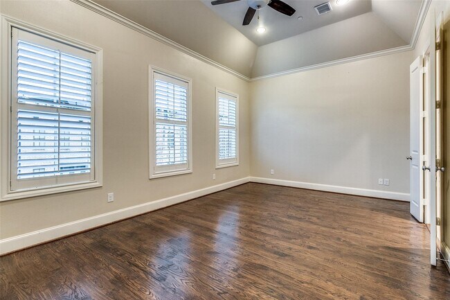 Building Photo - 2186 Aylesport Dr