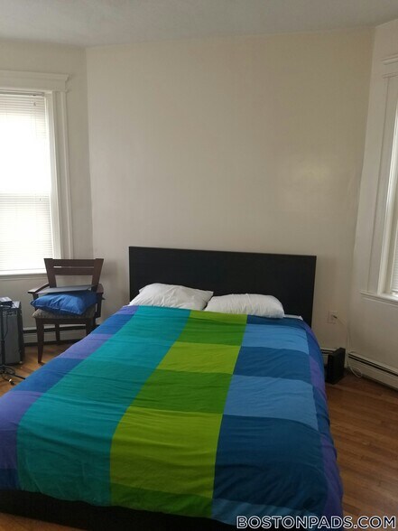 Building Photo - 15 Colborne Rd