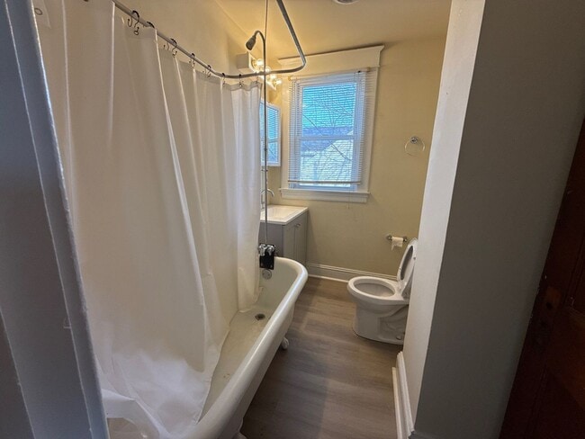 Building Photo - 6512 Cleveland Ave