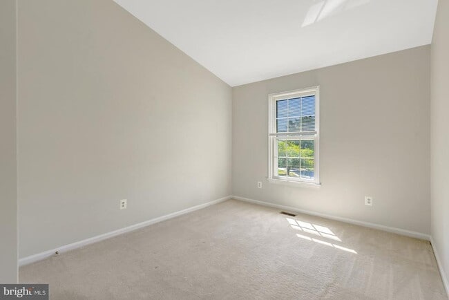 Building Photo - 4234 Fox Lake Dr