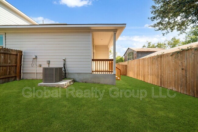 Building Photo - 236 Joseph Cir