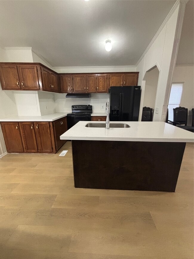 Building Photo - 10010 Cedar Landing Dr