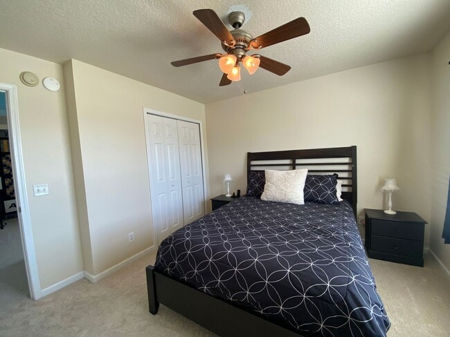 Building Photo - Beautifully Maintained Home in Prime Savannah Location