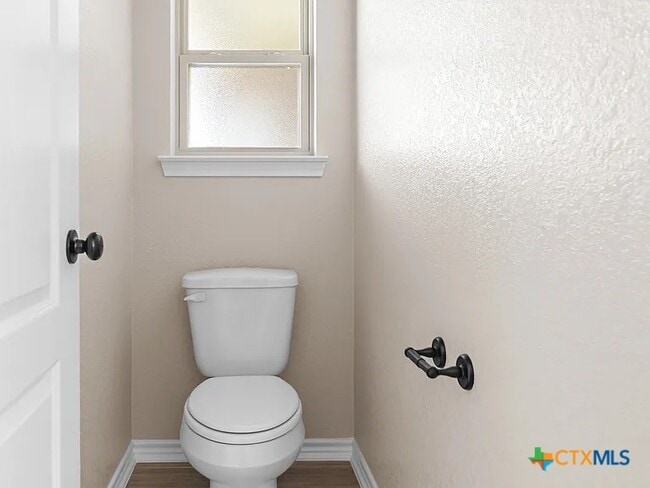 Building Photo - 602 Dred Roger Circle