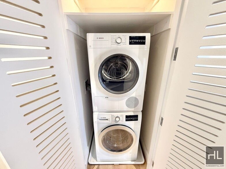 Building Photo - EAST 2ND ST