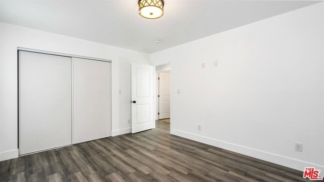 Building Photo - 16947 Dalton Ave