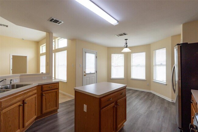 Building Photo - 11712 Dunfries Ln