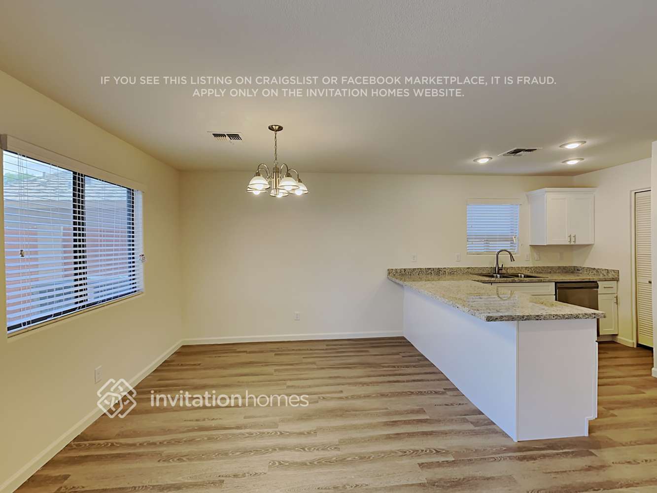 Building Photo - 41640 W Sunland Dr