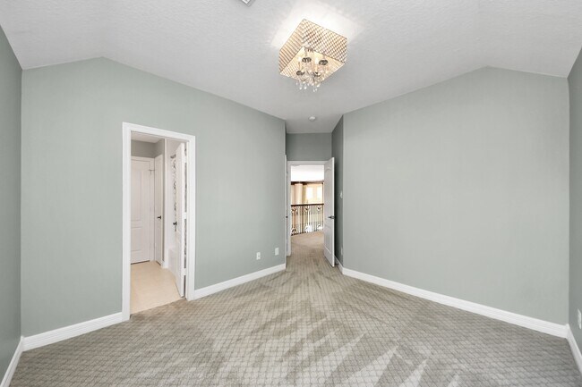 Building Photo - 5410 Deerbourne Chase Dr