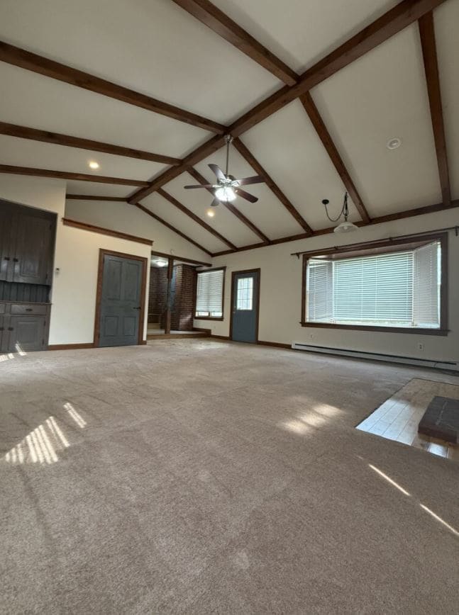 Building Photo - 405 Maple Ave