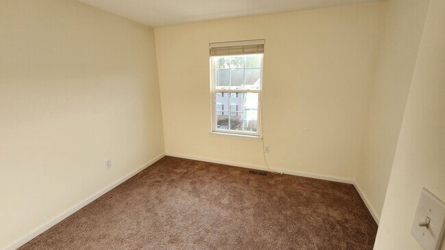 Building Photo - Spacious, Large, Luxury Hockessin, Delaware Townhome