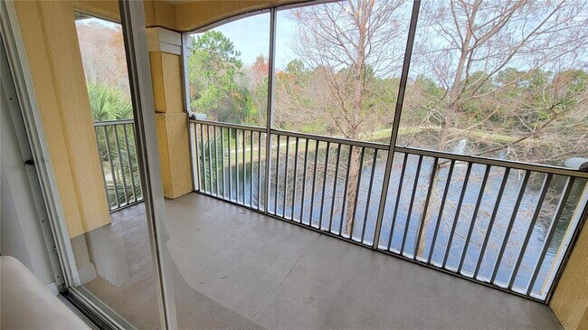 Building Photo - 5463 Vineland Rd