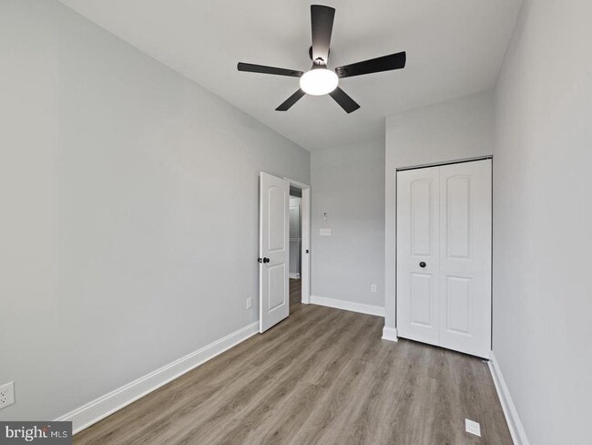 Building Photo - 13133 Park Crescent Cir