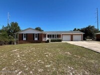 Building Photo - 421 Robert E Lee Dr