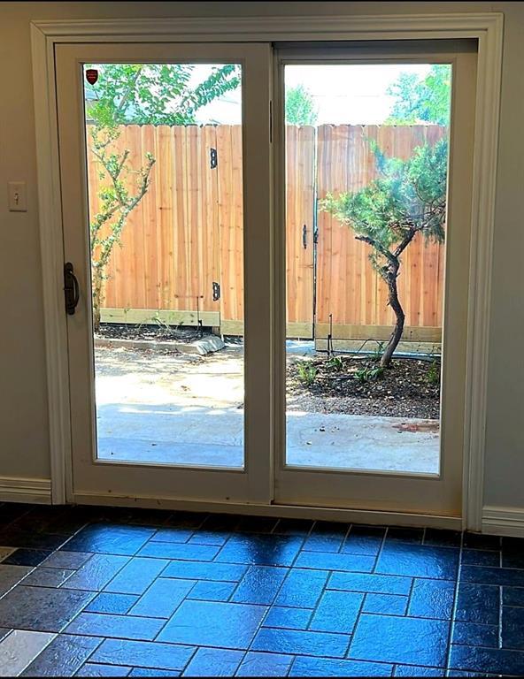 Building Photo - 12633 Memorial Dr