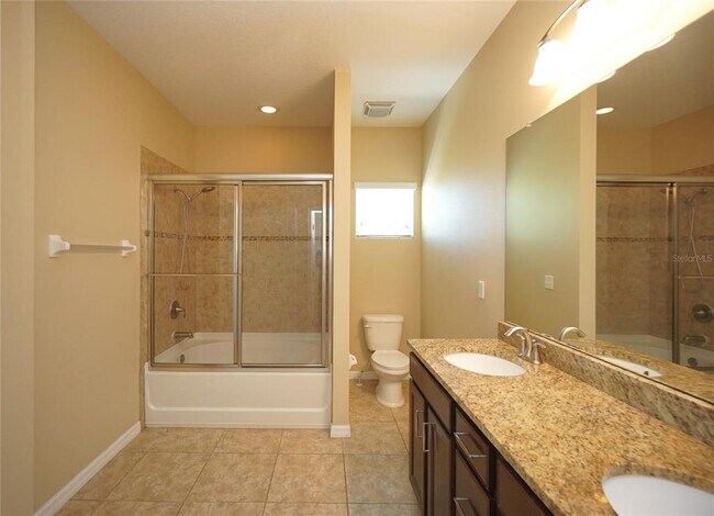 Building Photo - 7001 Interbay Blvd