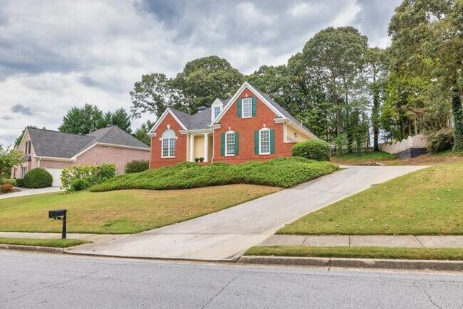 Building Photo - House 4 Beds 2 Baths