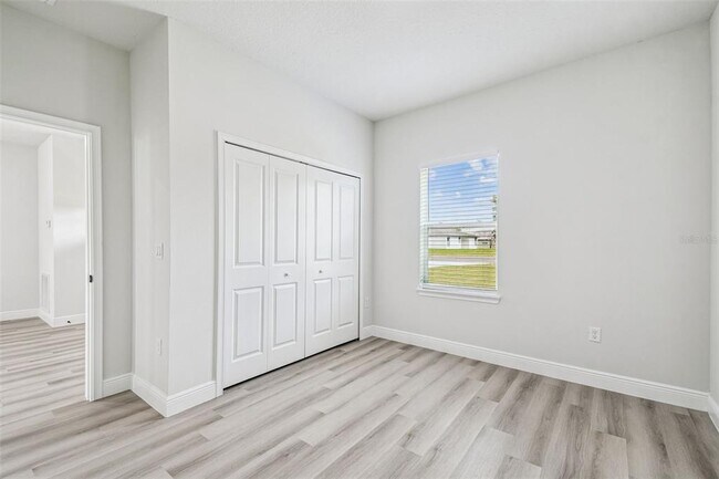 Building Photo - 13053 SW 36th Ct