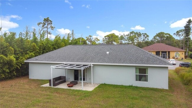 Building Photo - 63 Cory St