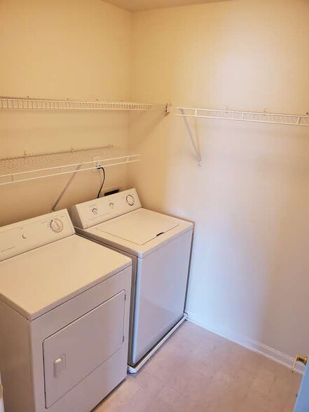 Laundry on 2nd floor - 3110 Bellamy Way